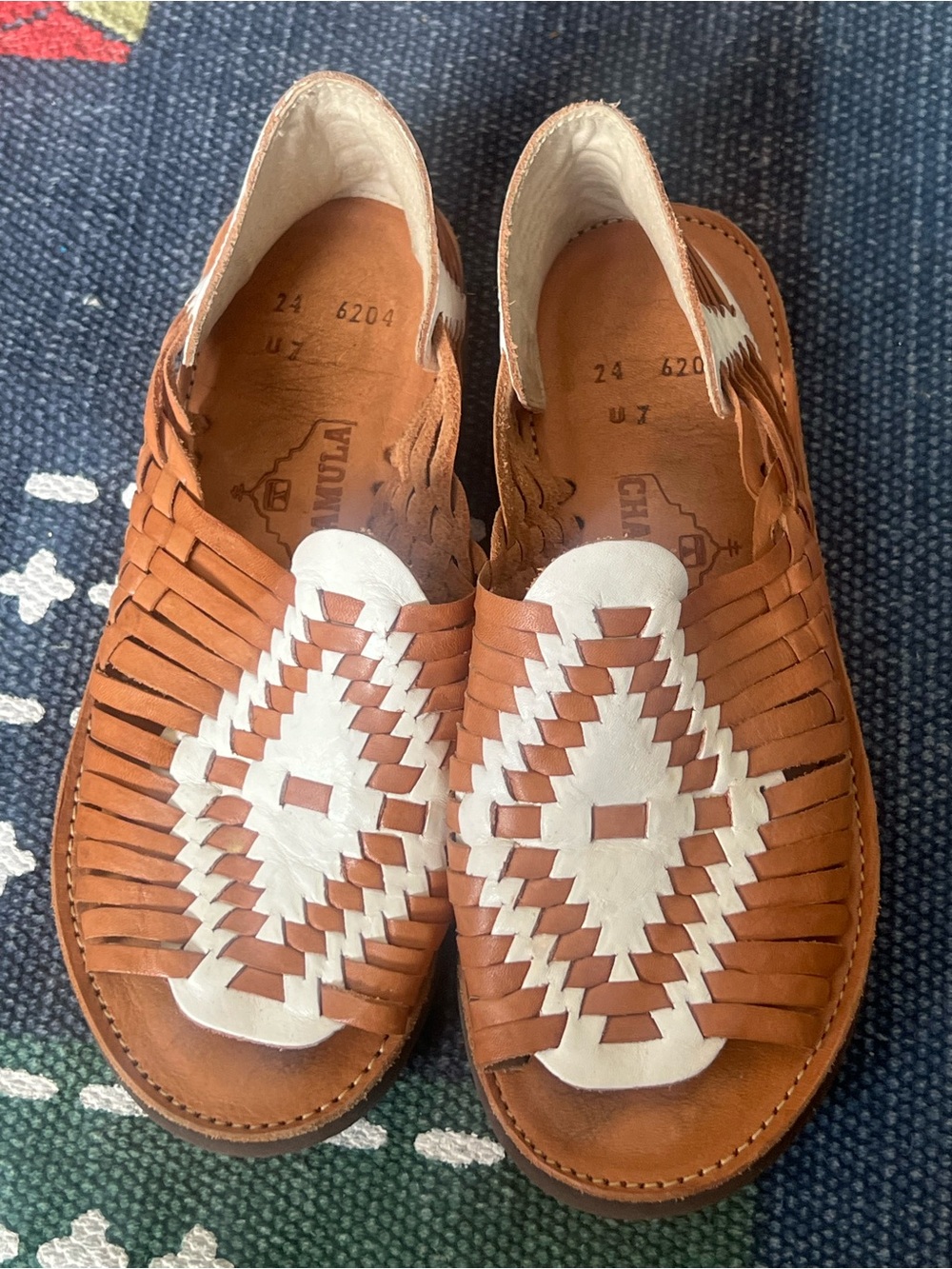 Chamula Two Tone Leather Huarache Sandals Women’s 7 Woven Flats Boho